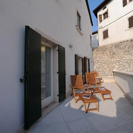 Borgo Borago Apartment *